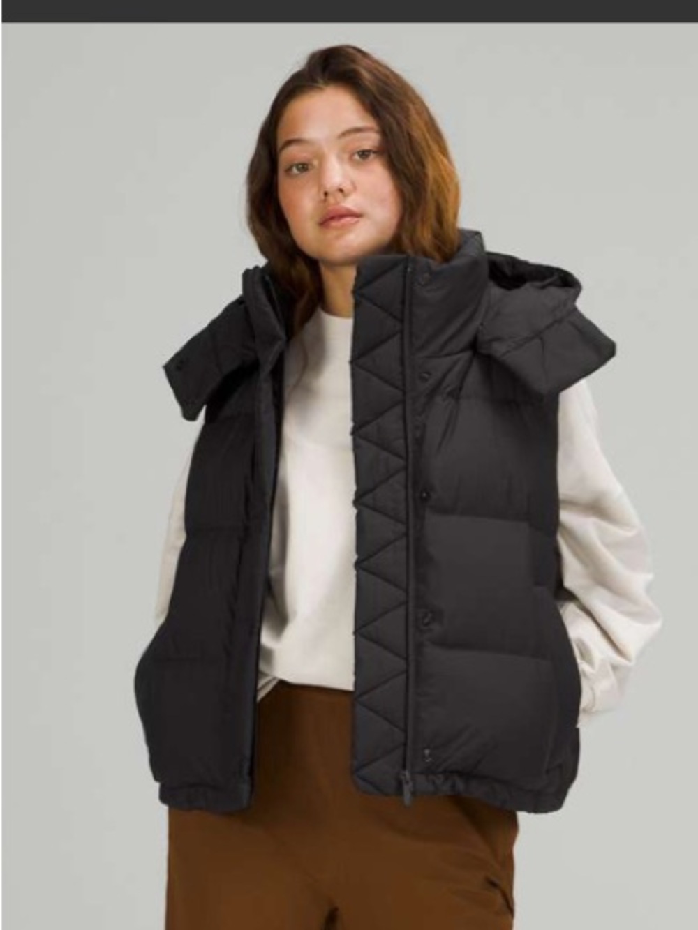 Lululemon Wunder Puff Crop Vest in Black